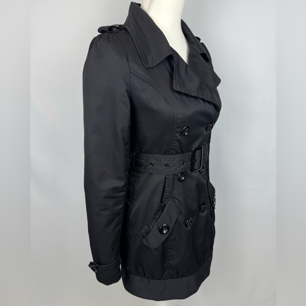 Divided By H&M Women’s Black Short Trench Coat Pockets Belted Lightweight Size 2 - Picture 2 of 13